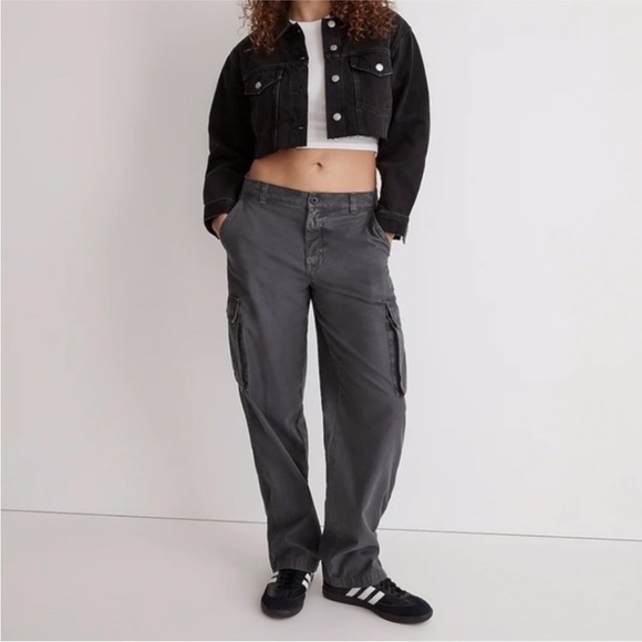 Madewell Garment-Dyed Low-Slung Baggy Straight Cargo Pants Size 24 - Picture 2 of 11
